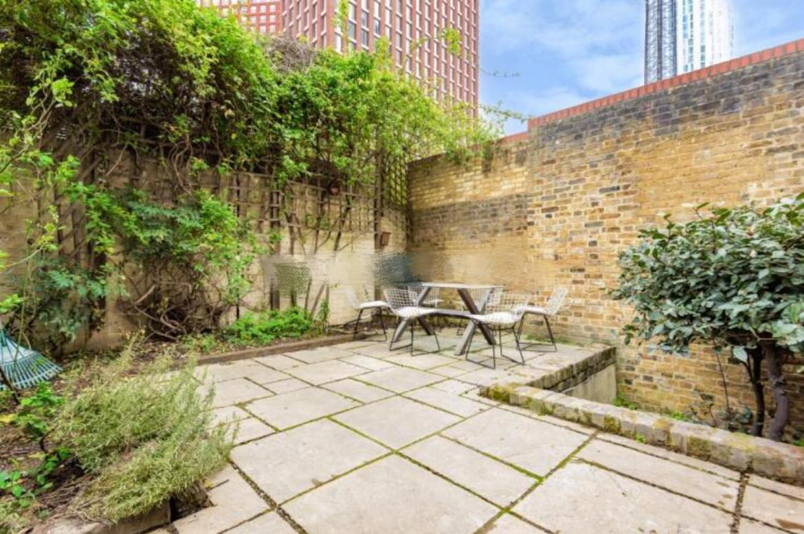 Shared Guest House 5 Mins Walk From Vauxhall And Nine Elms Station With Off-Site Parking Near Us Embassy London Luaran gambar